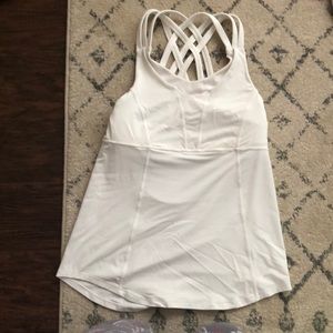 Lululemon tank